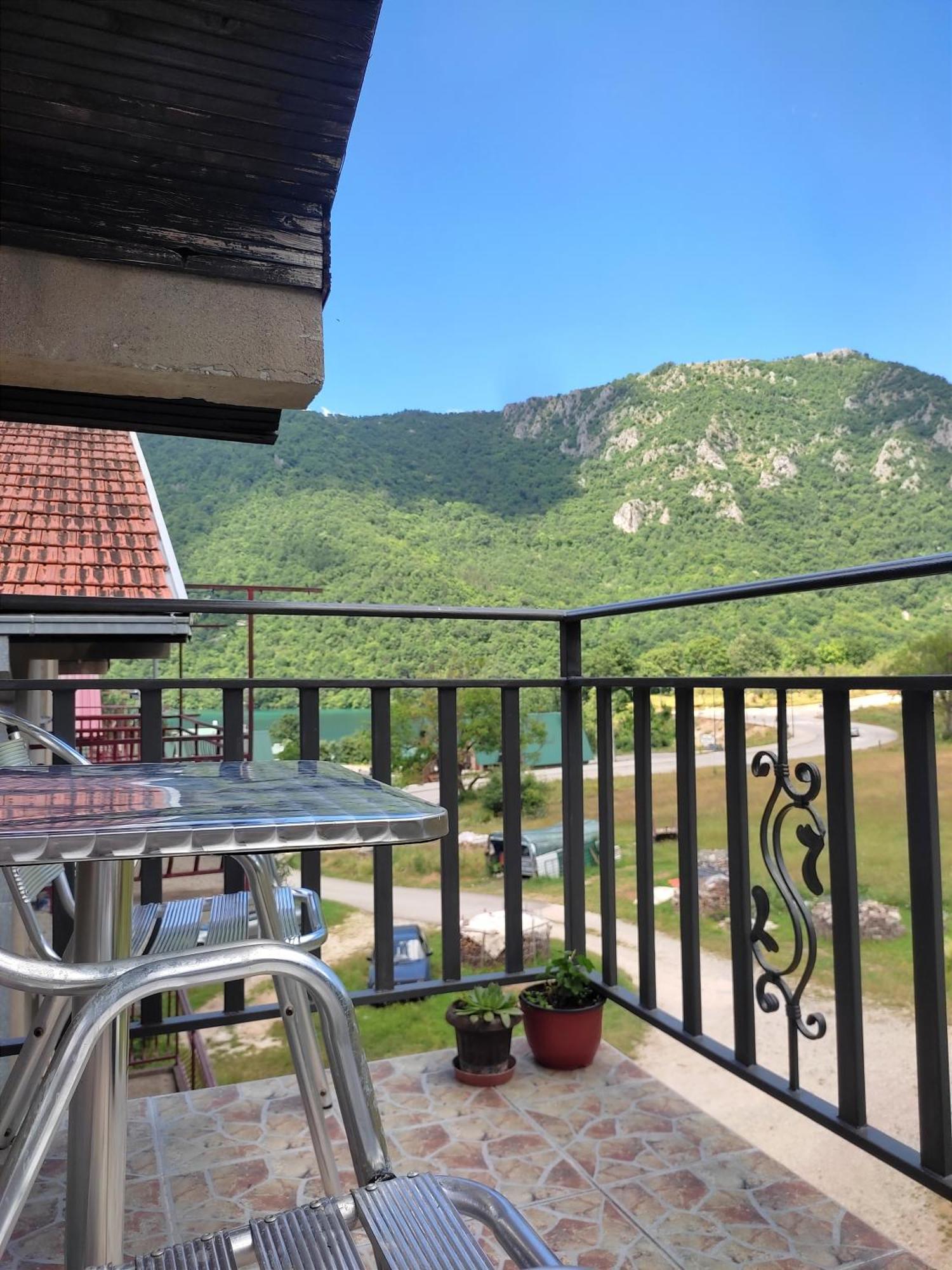 Apartment La Casa Plužine Buitenkant foto