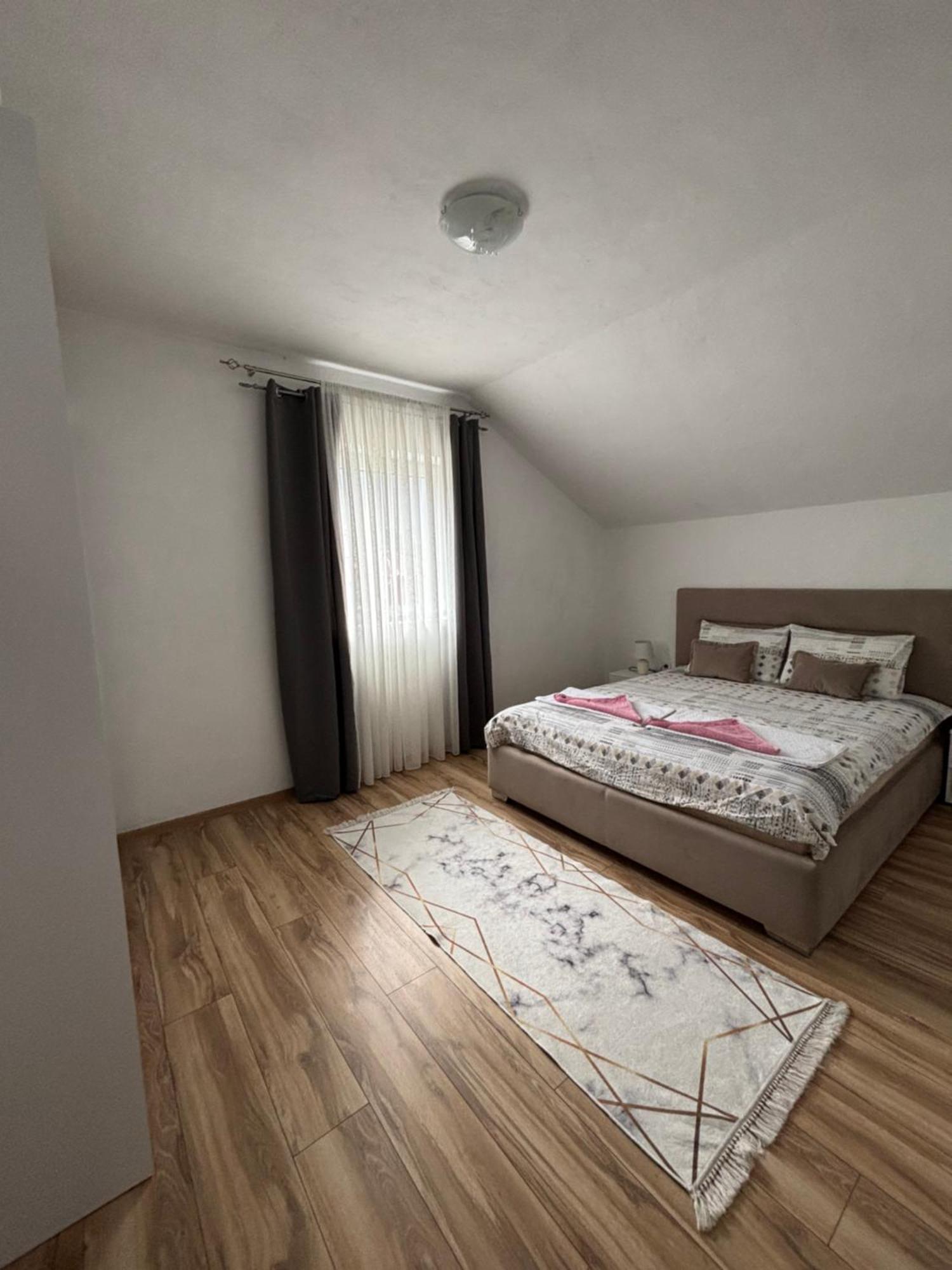 Apartment La Casa Plužine Buitenkant foto